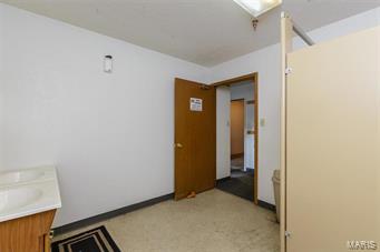 Troy - Commercial Sale