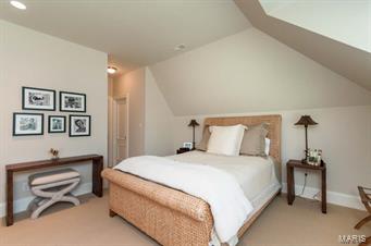 Lynnbrook - Residential