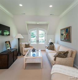 Lynnbrook - Residential