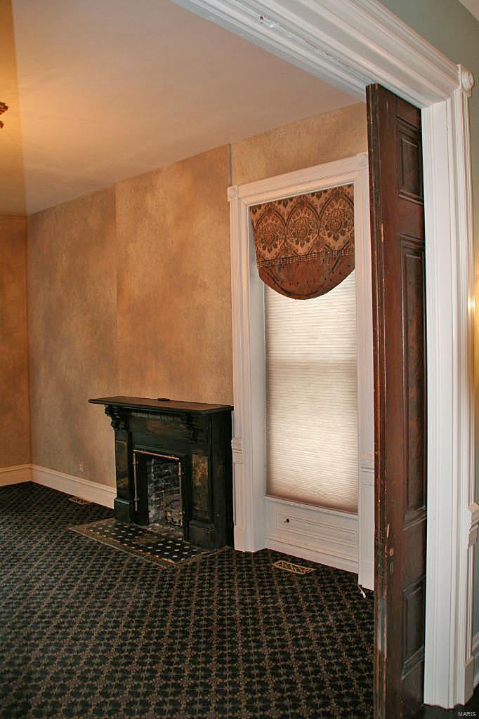 Lafayette Square - Residential