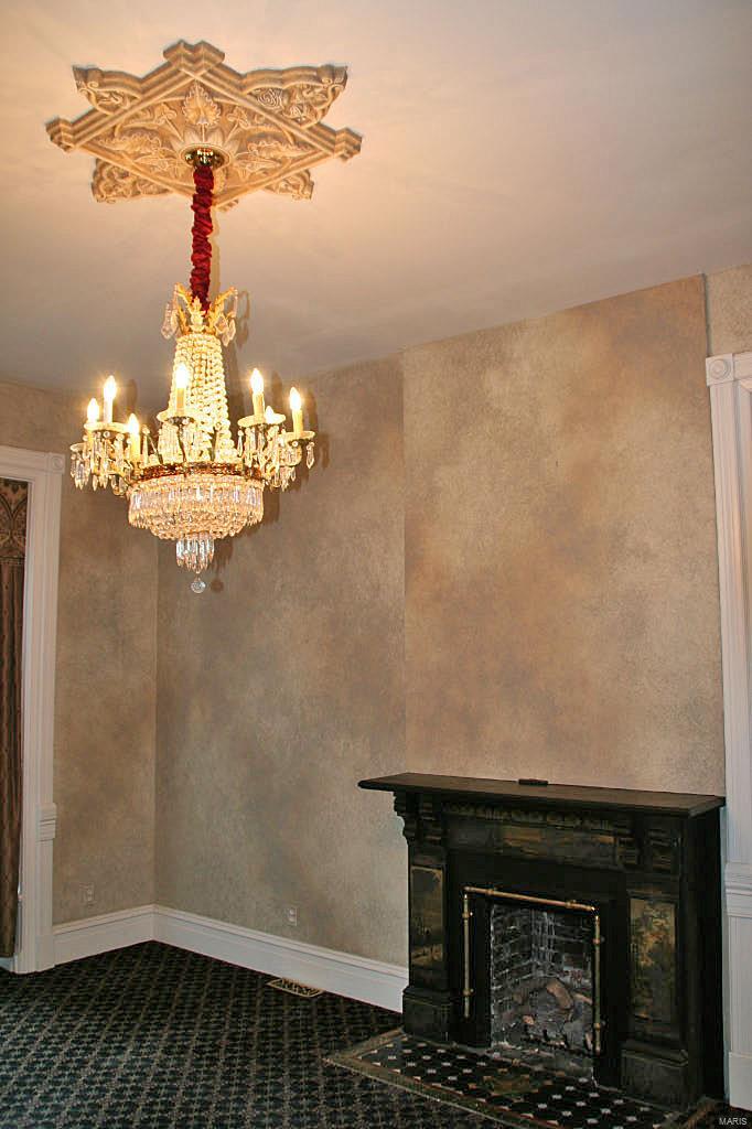 Lafayette Square - Residential