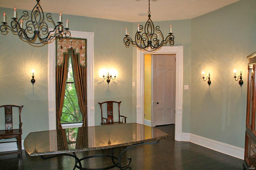 Lafayette Square - Residential