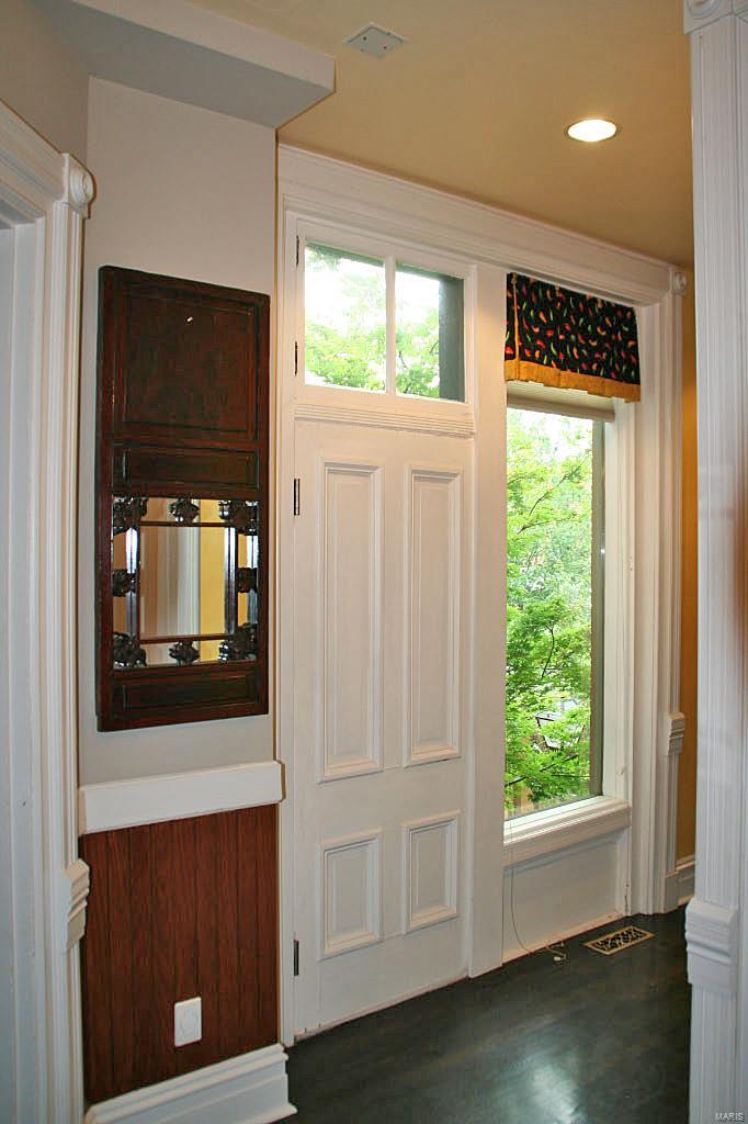 Lafayette Square - Residential