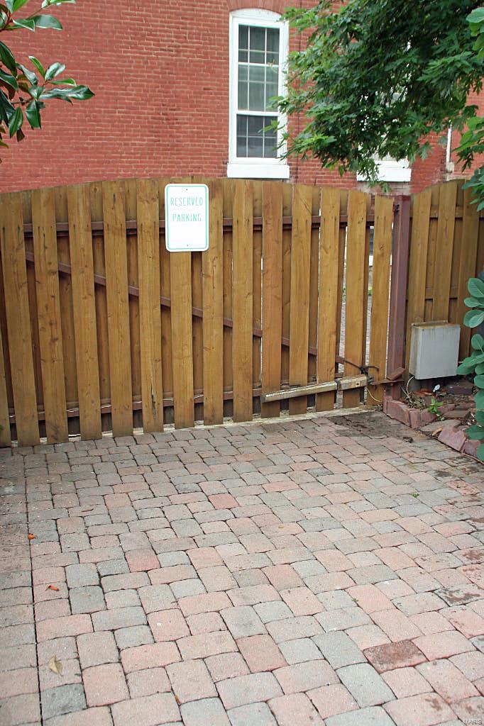 Lafayette Square - Residential