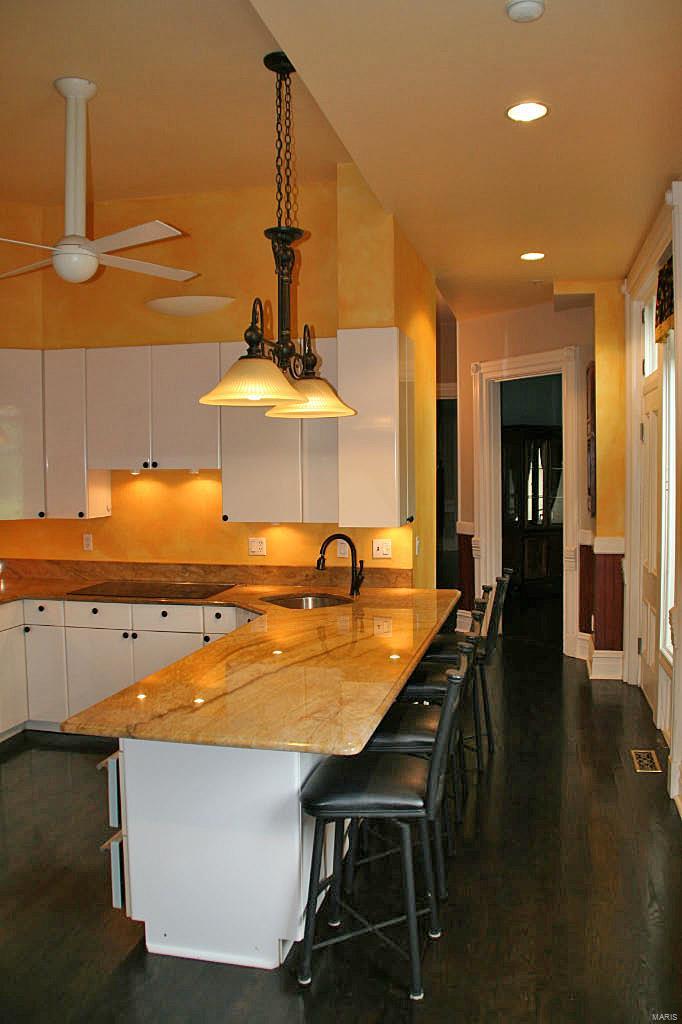 Lafayette Square - Residential