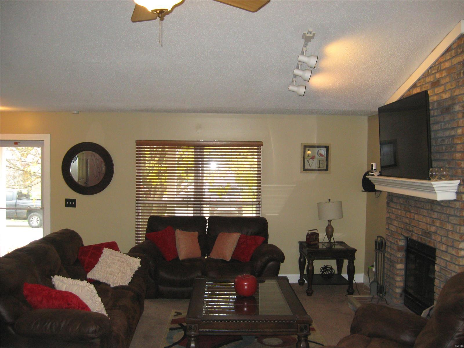 Pleasant Hollow Three G - Residential