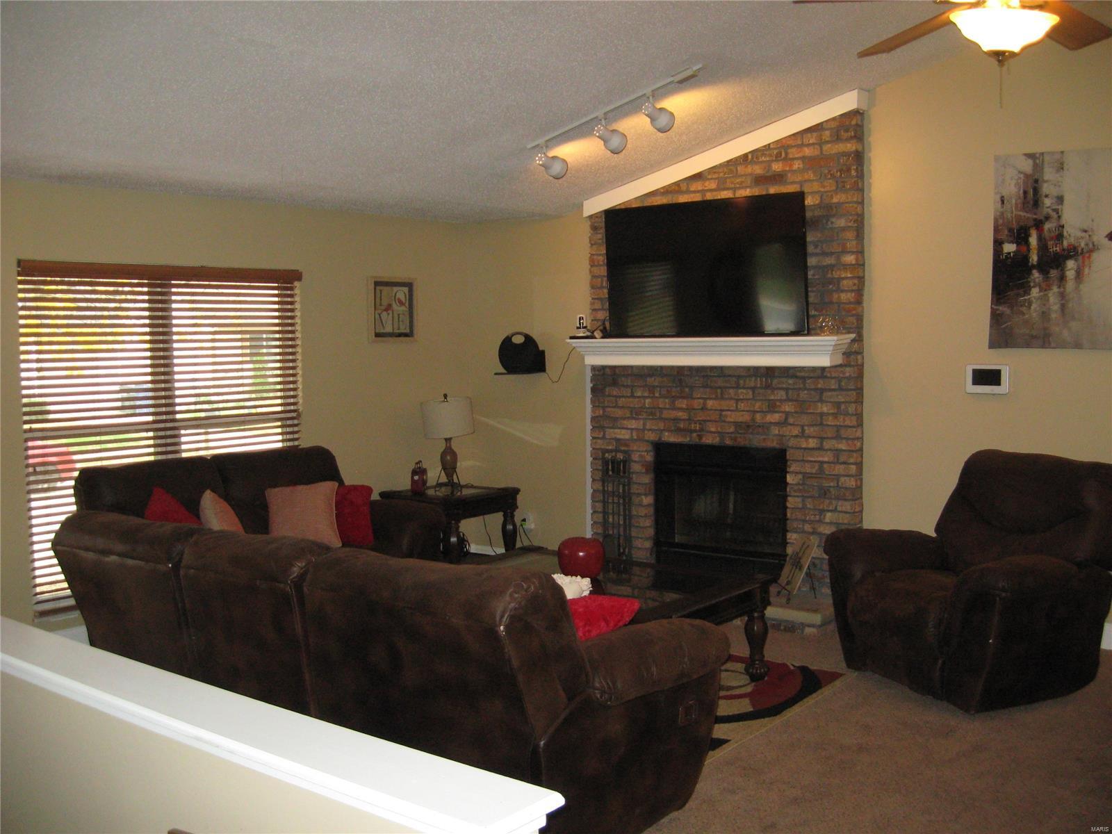 Pleasant Hollow Three G - Residential