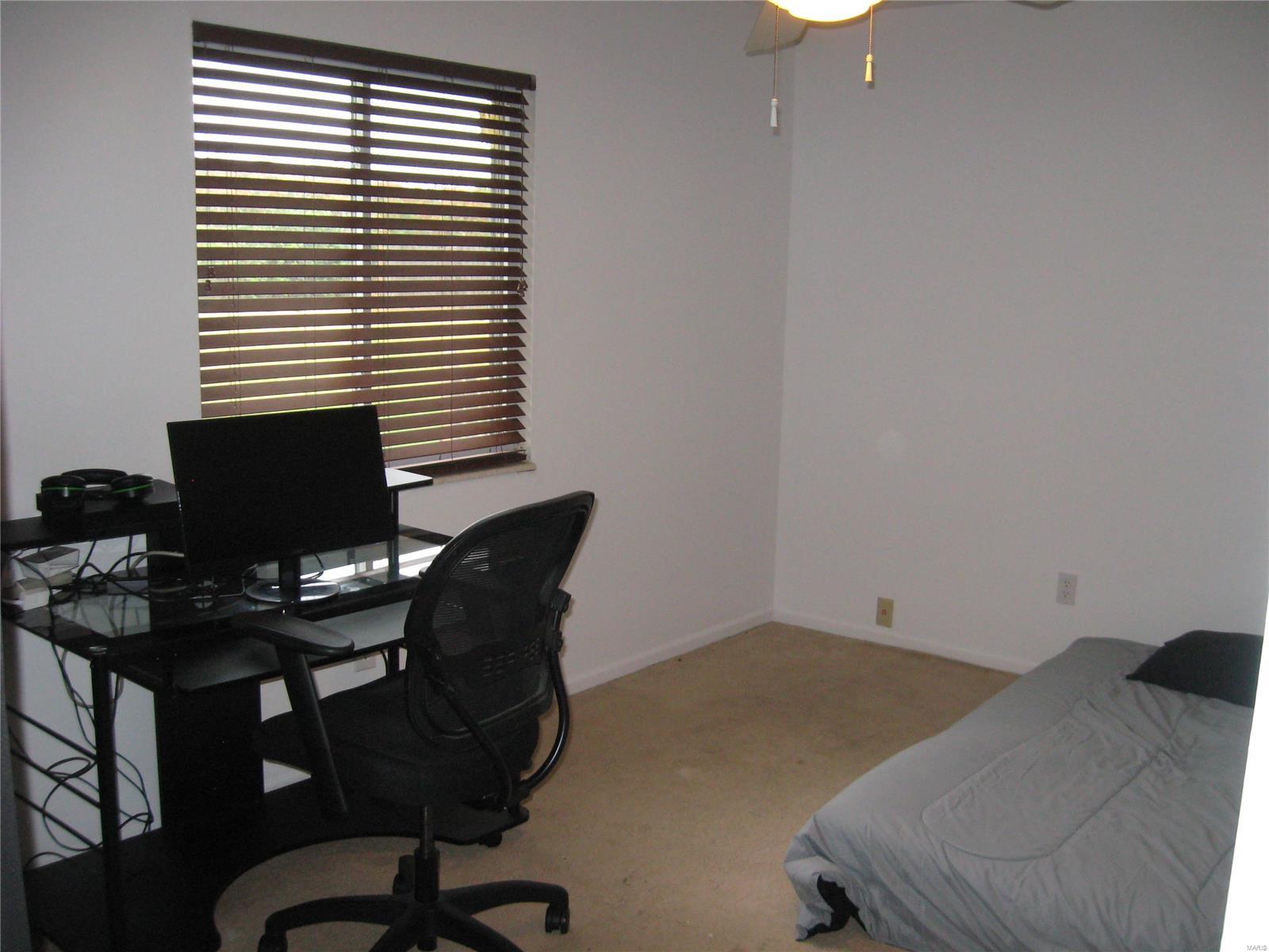 Pleasant Hollow Three G - Residential