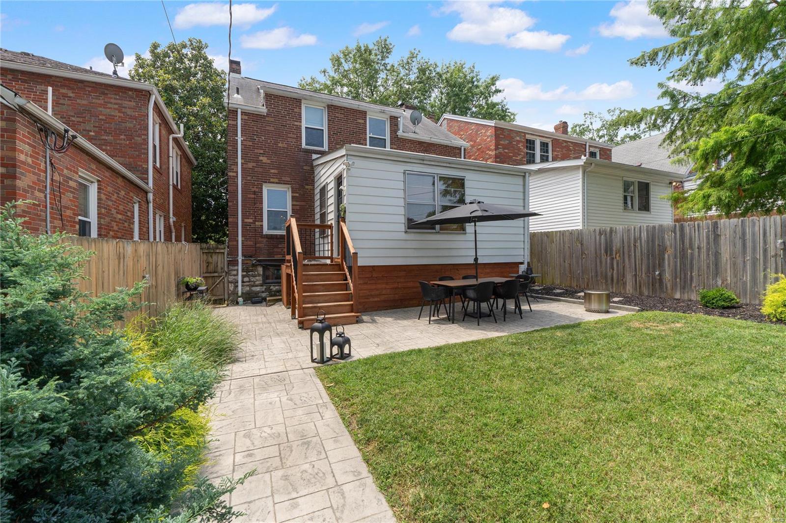 Waston Terrace - Residential