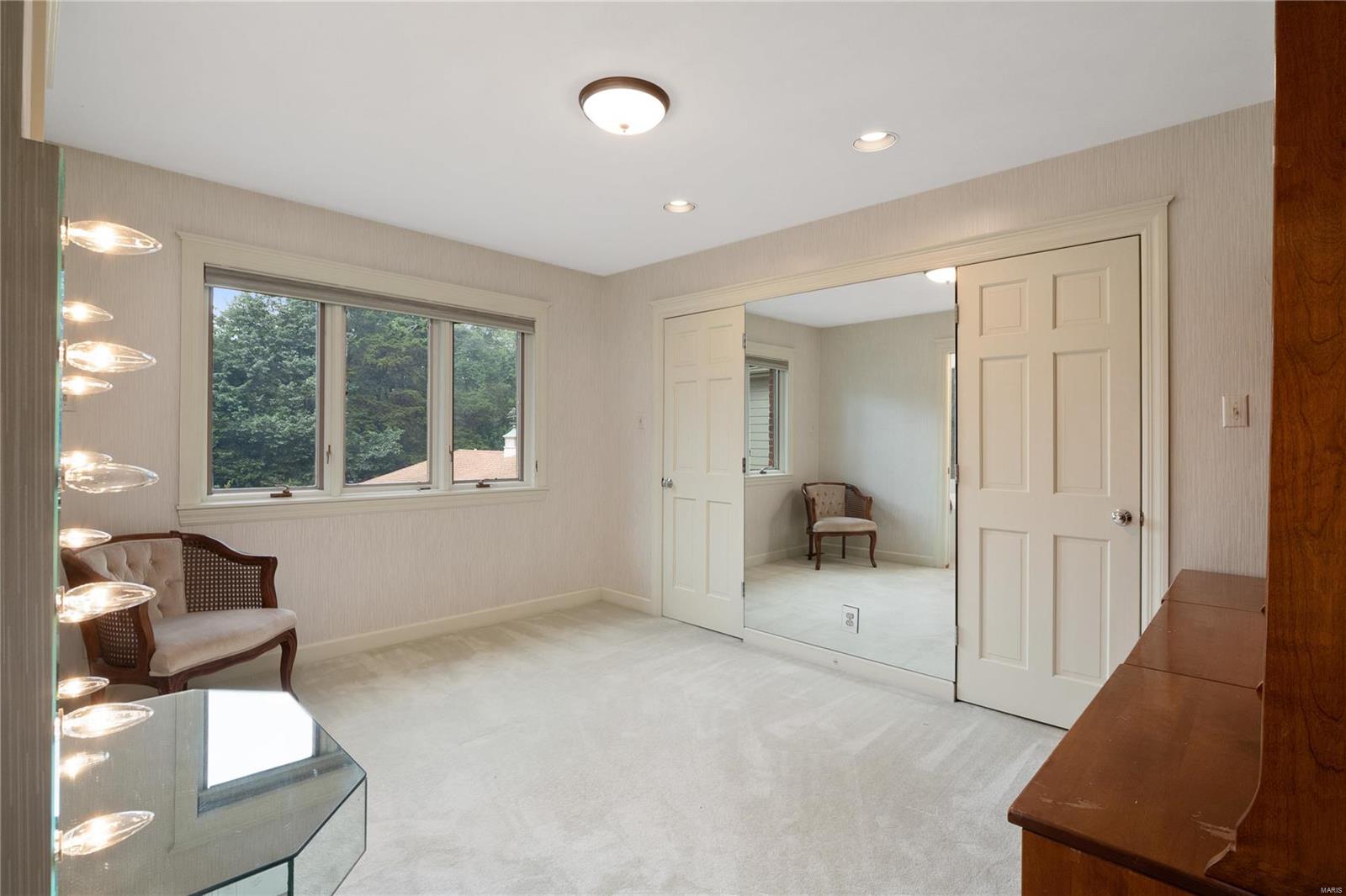 Huntington Farm 4 - Residential