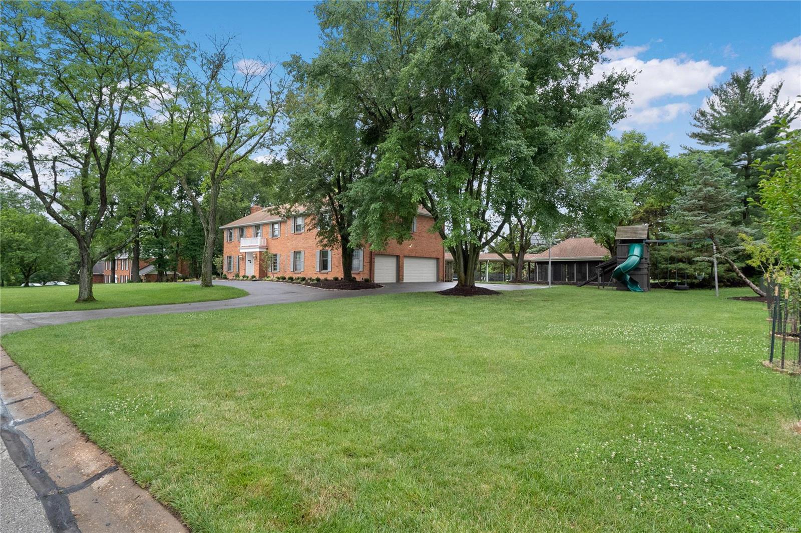 Huntington Farm 4 - Residential