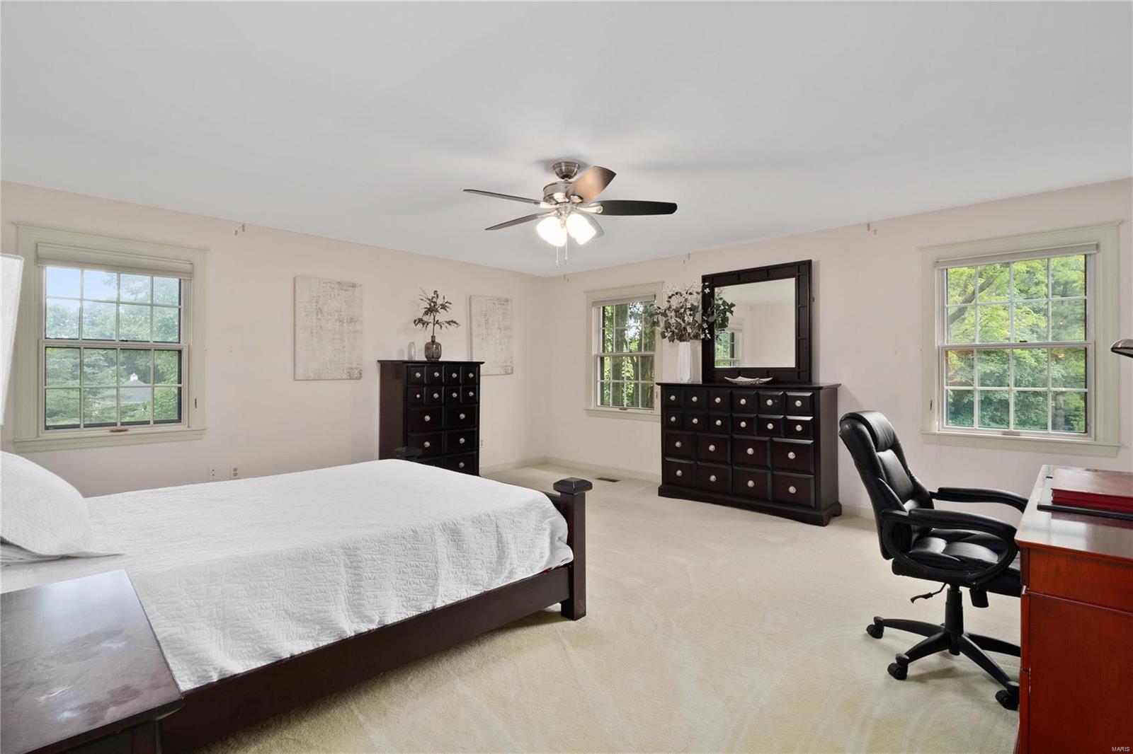 Huntington Farm 4 - Residential