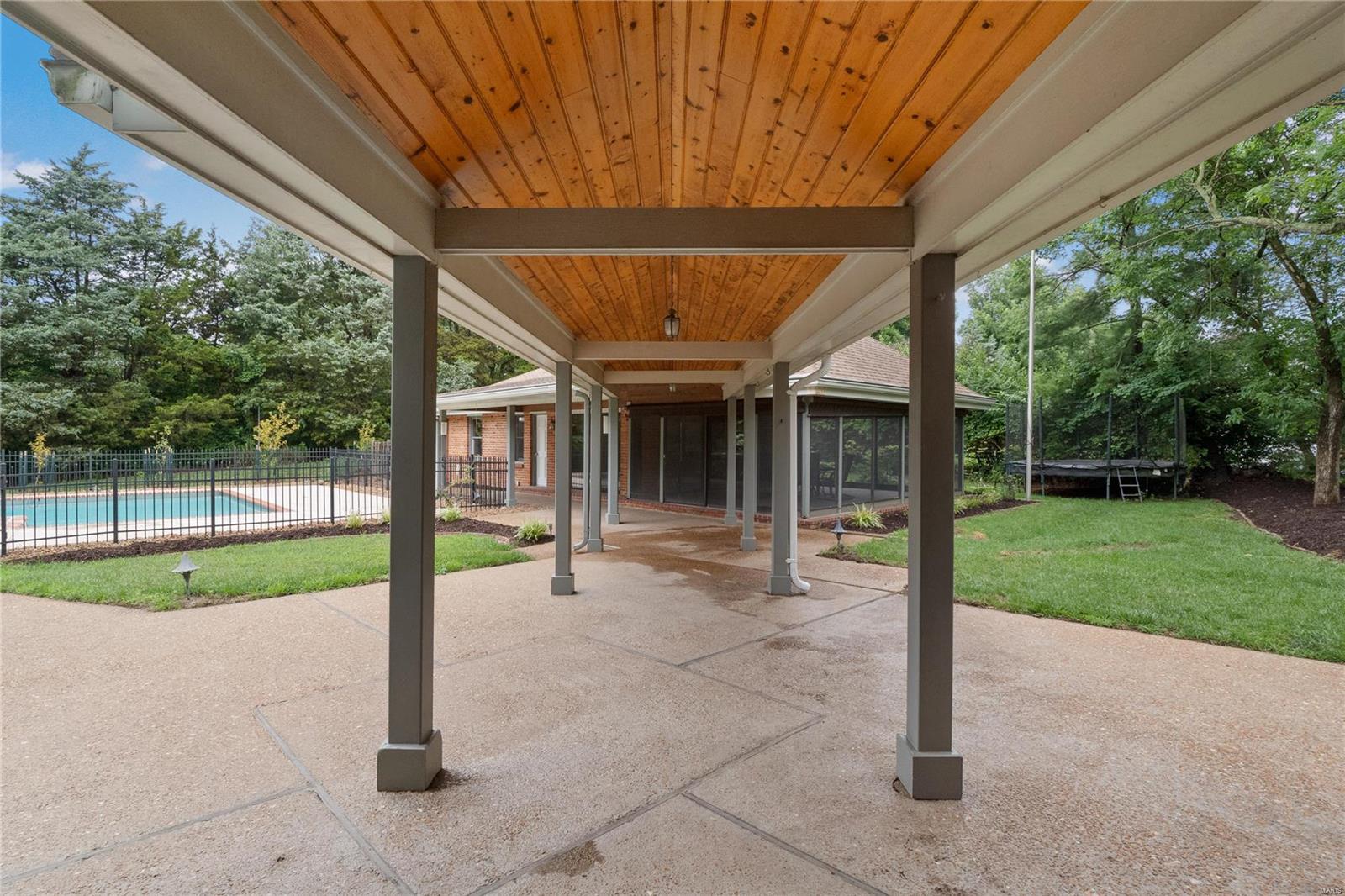 Huntington Farm 4 - Residential