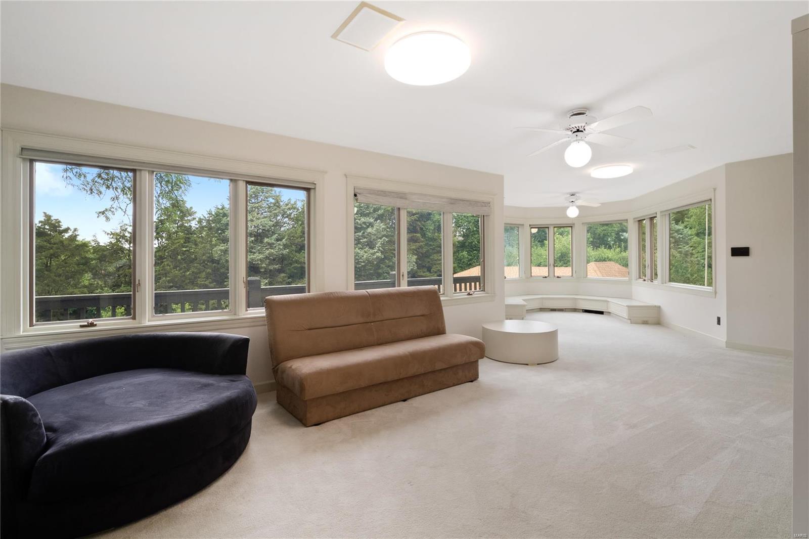 Huntington Farm 4 - Residential