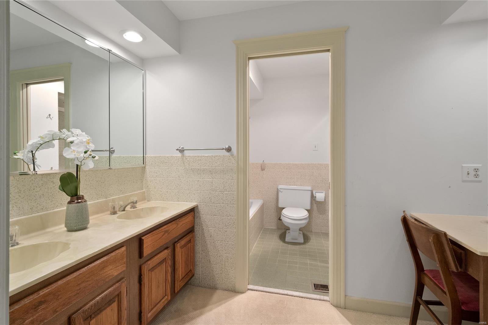 Huntington Farm 4 - Residential