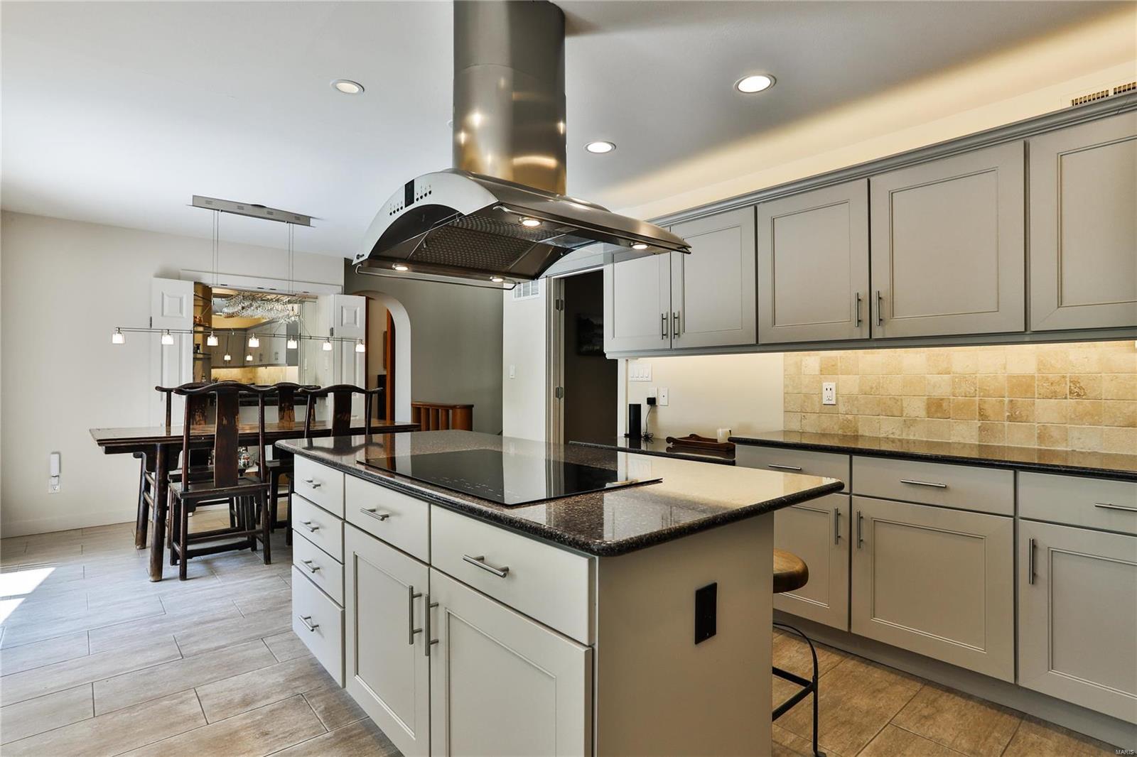 Janlyn Sub - Residential