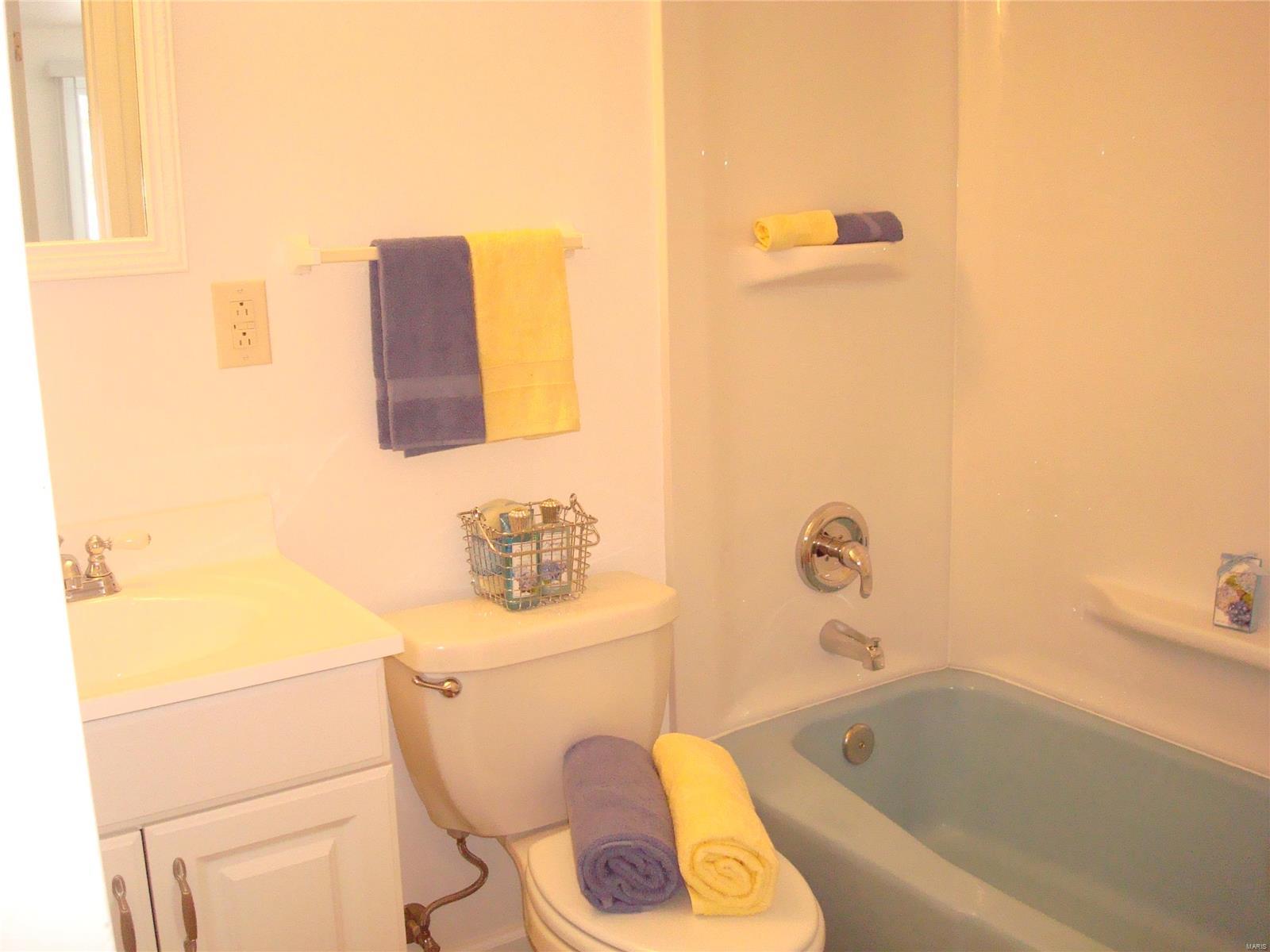 Wedgwood 11 - Residential Lease