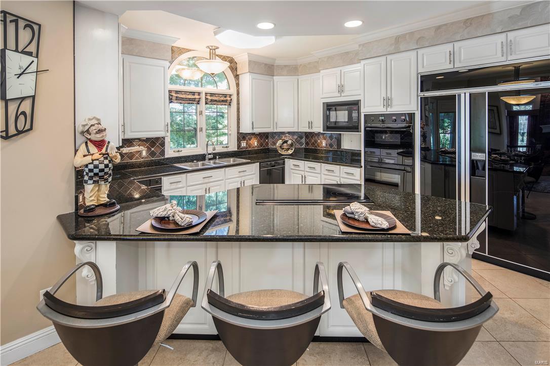 Hamptons The - Residential