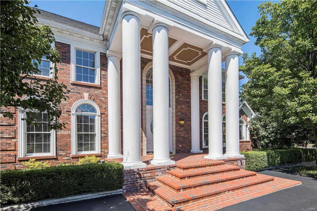 Hamptons The - Residential