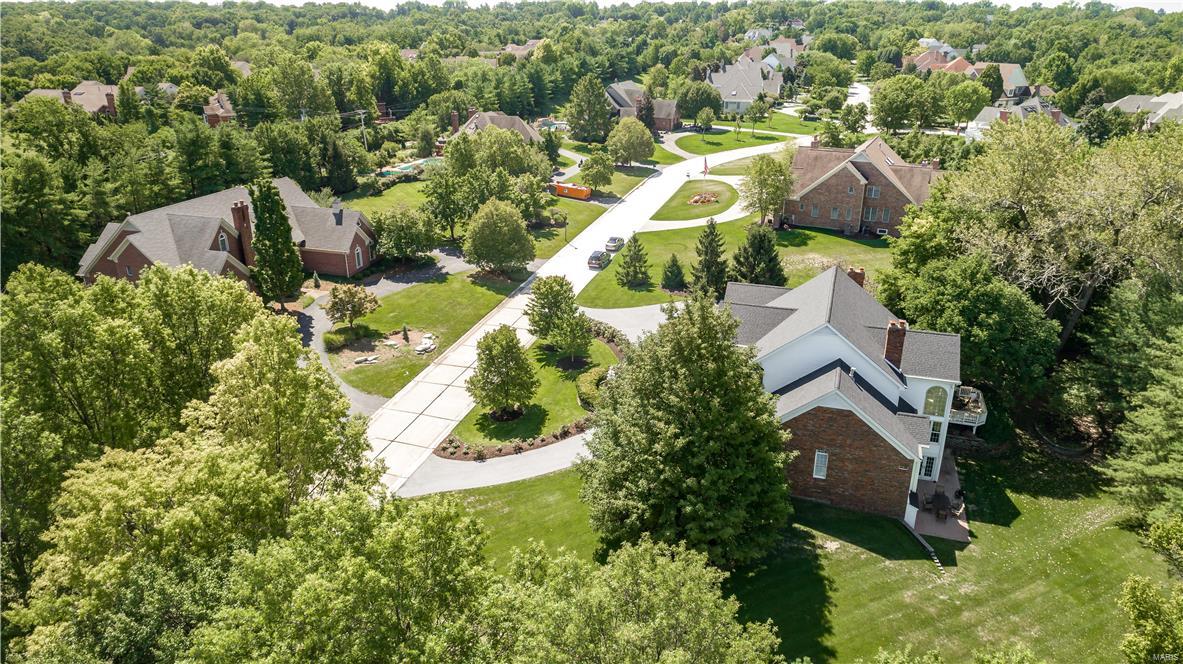 Hamptons The - Residential