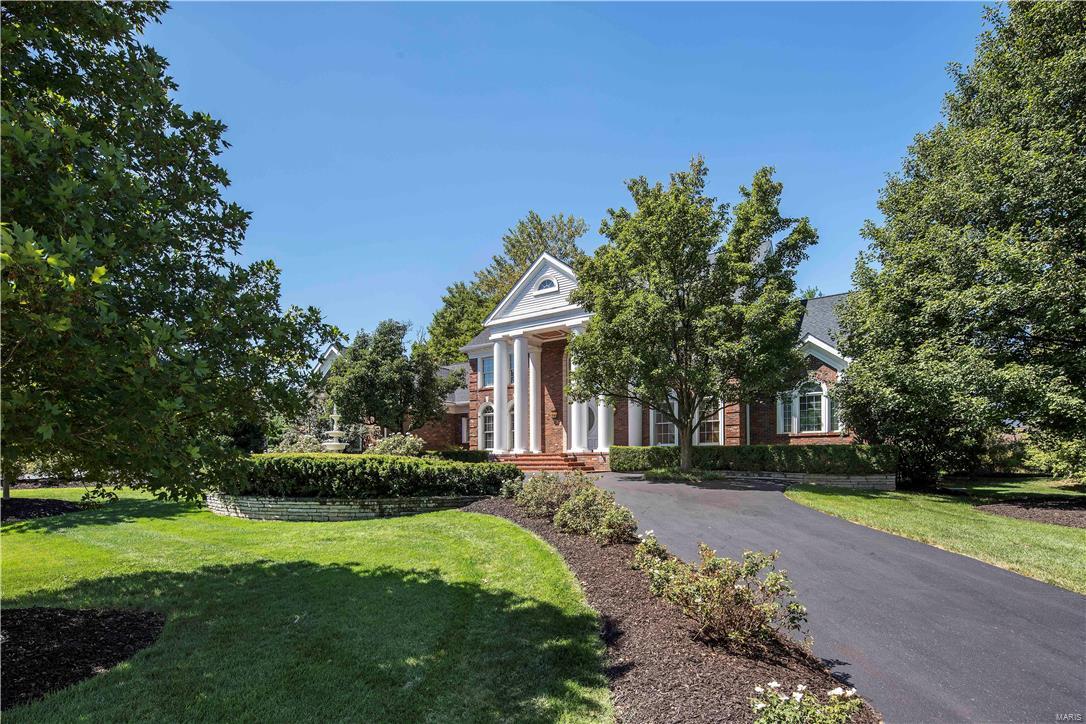 Hamptons The - Residential