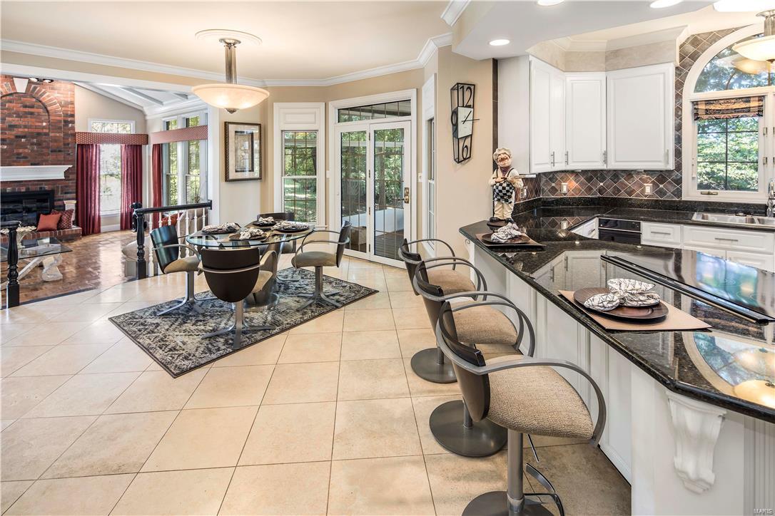 Hamptons The - Residential