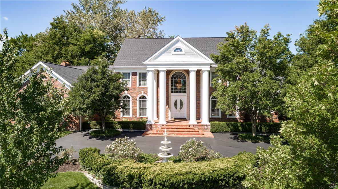 Hamptons The - Residential