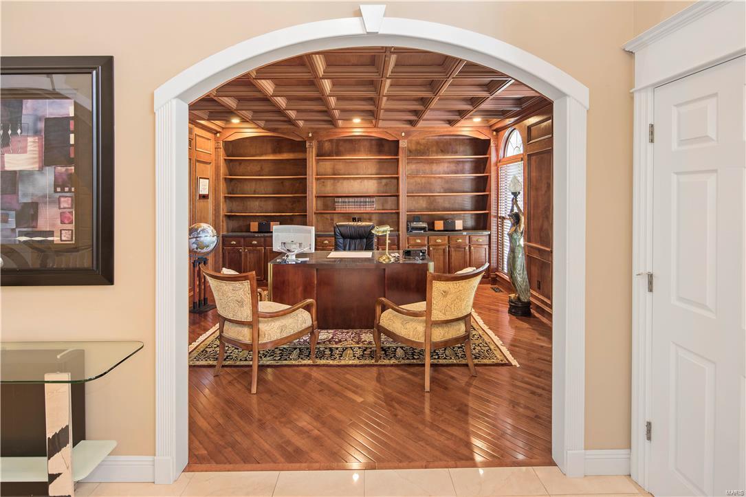 Hamptons The - Residential