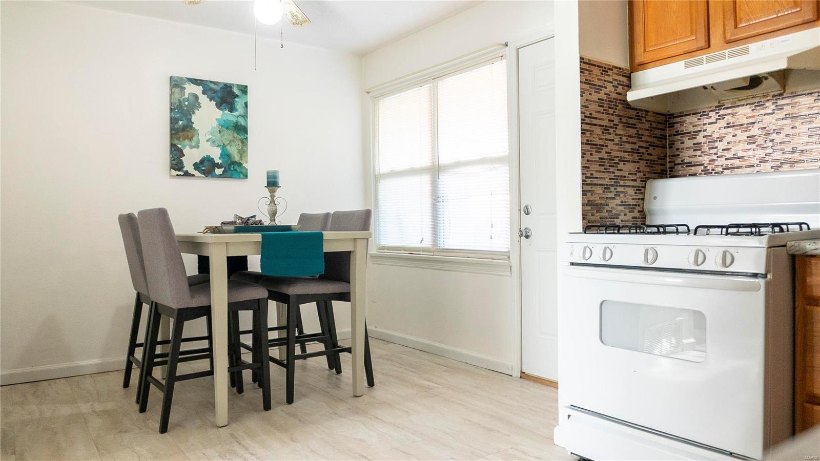 McElheneys Add - Residential