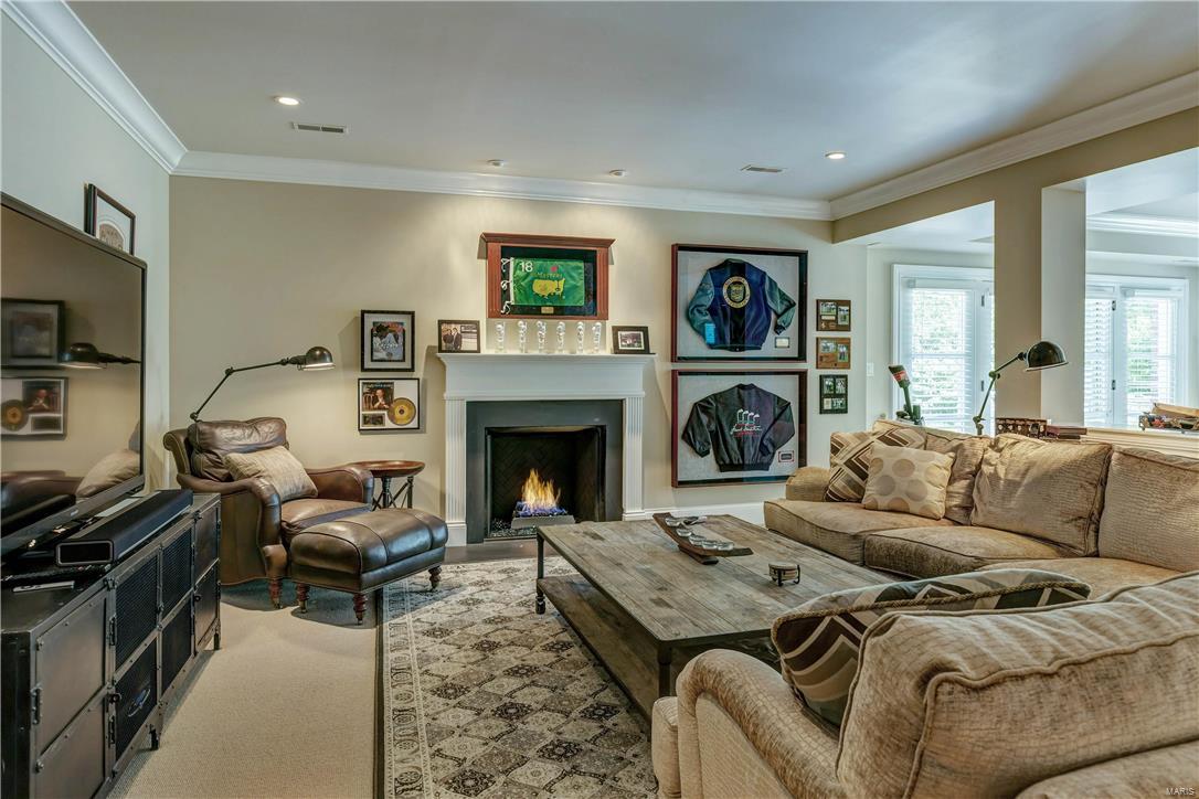 Lynnbrook - Residential