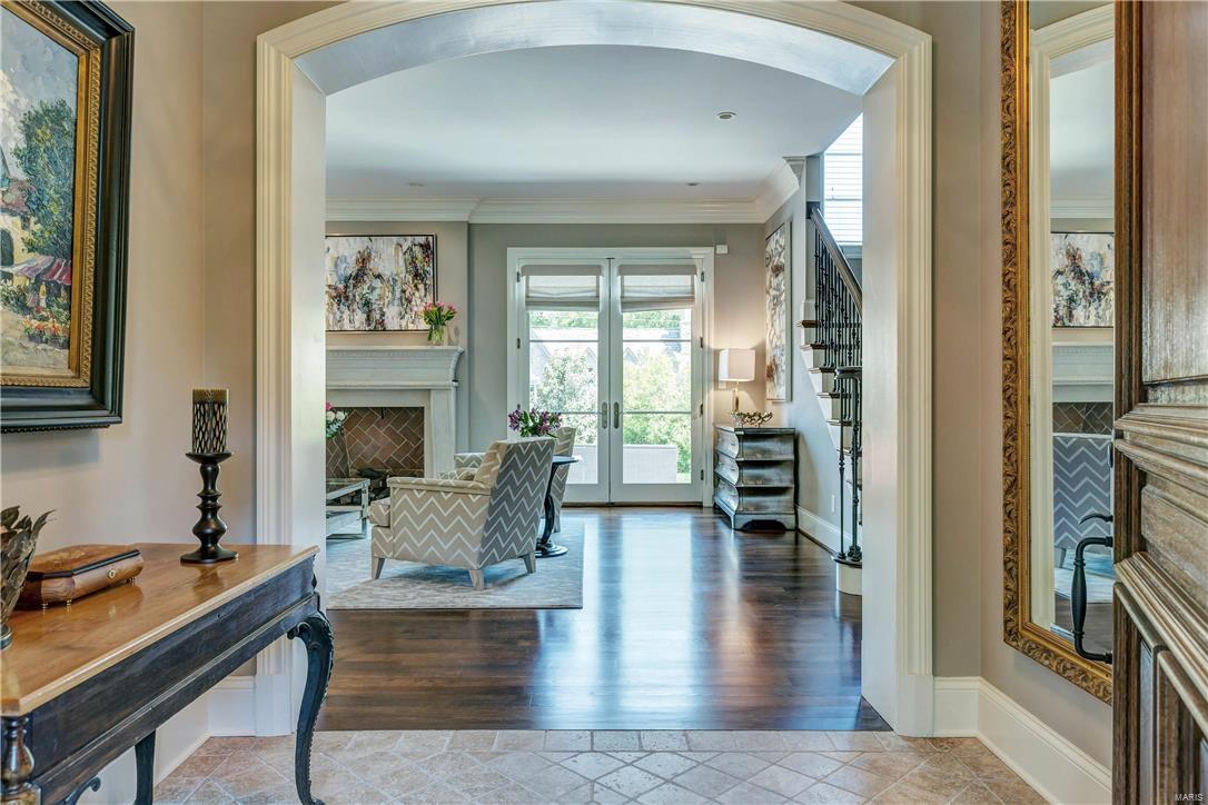 Lynnbrook - Residential