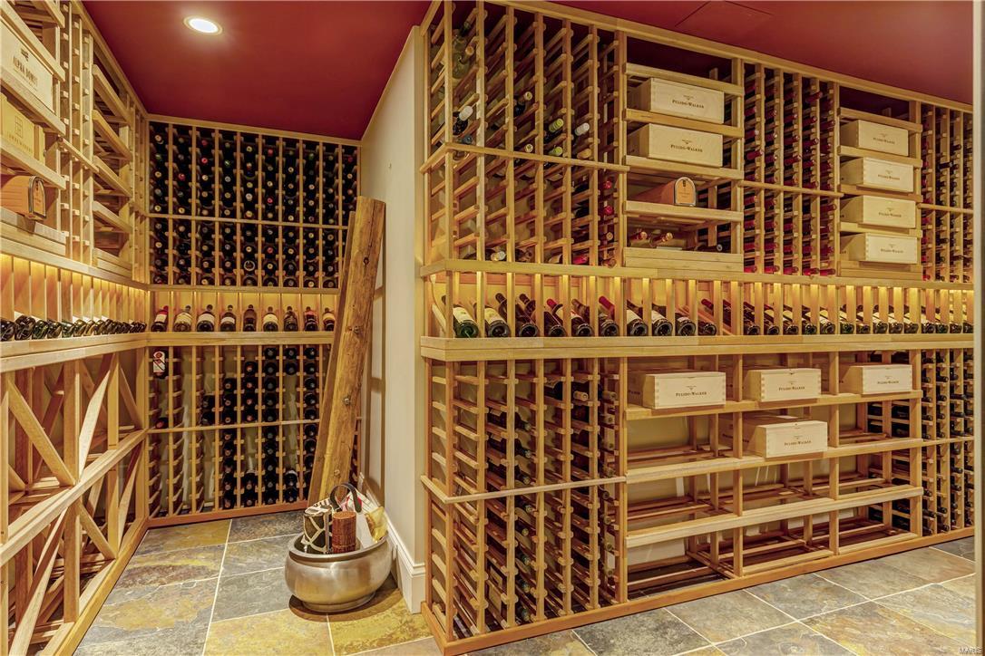 Lynnbrook - Residential