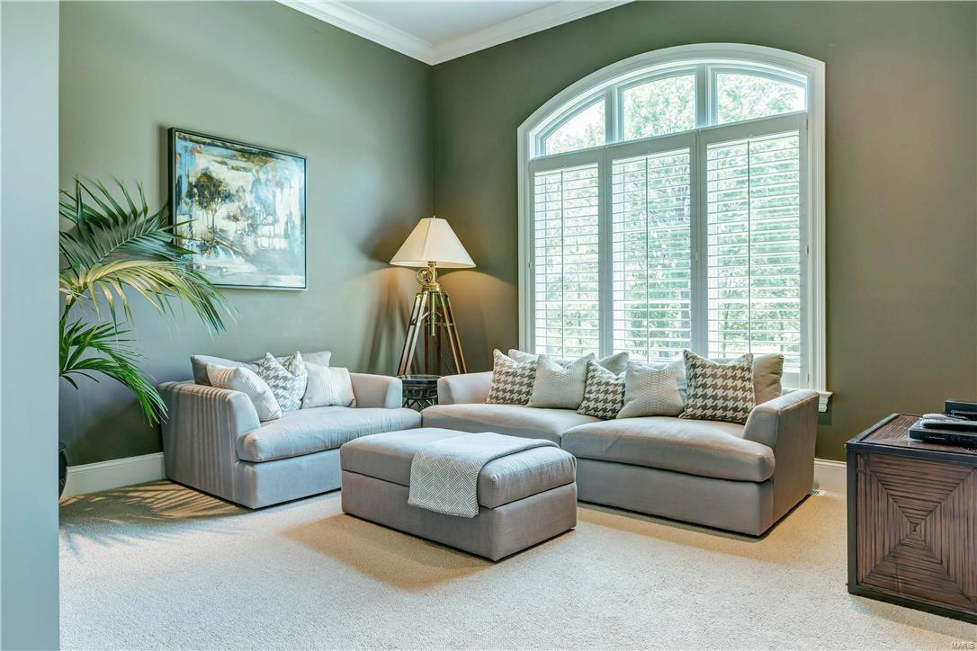 Lynnbrook - Residential