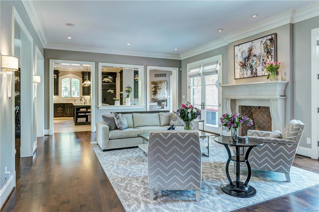 Lynnbrook - Residential