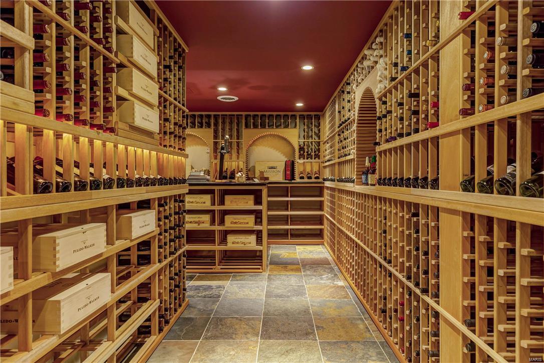 Lynnbrook - Residential