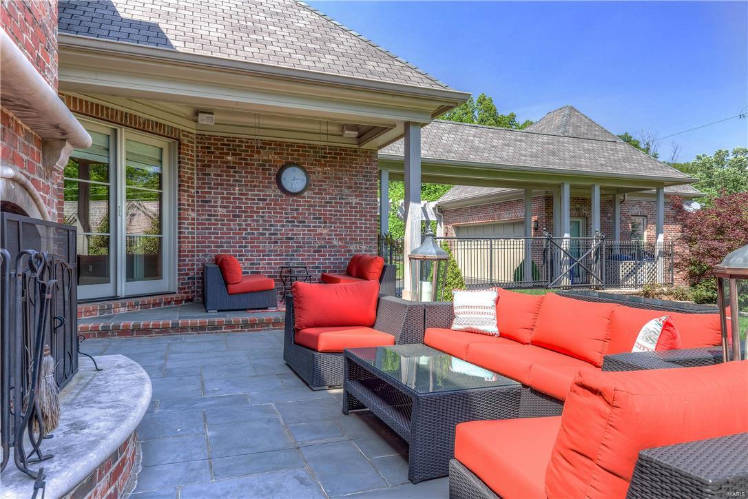 Lynnbrook - Residential