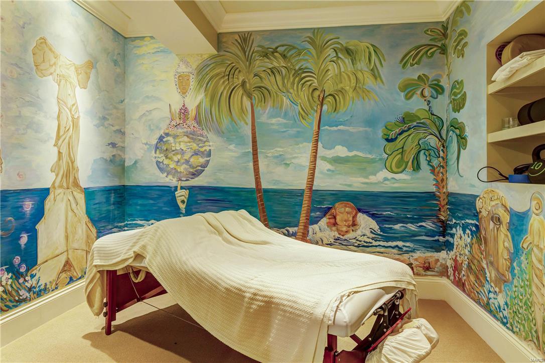 Lynnbrook - Residential