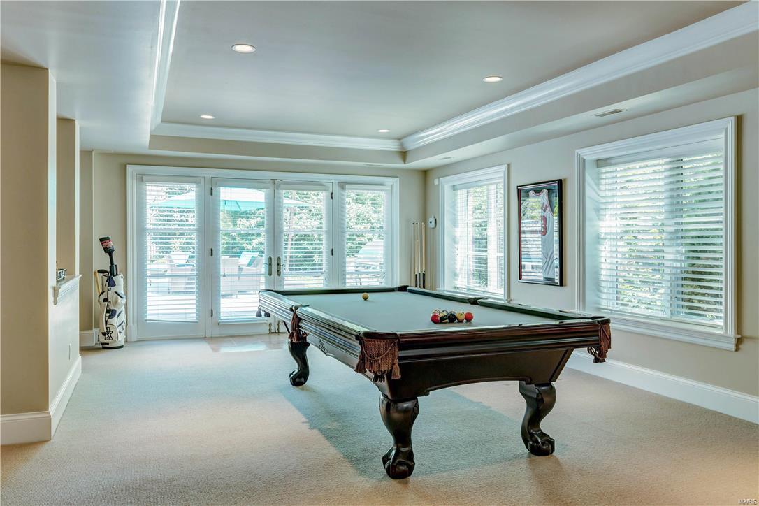 Lynnbrook - Residential