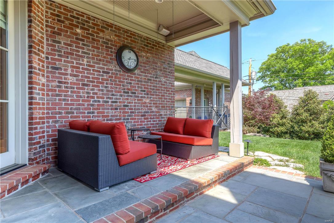 Lynnbrook - Residential