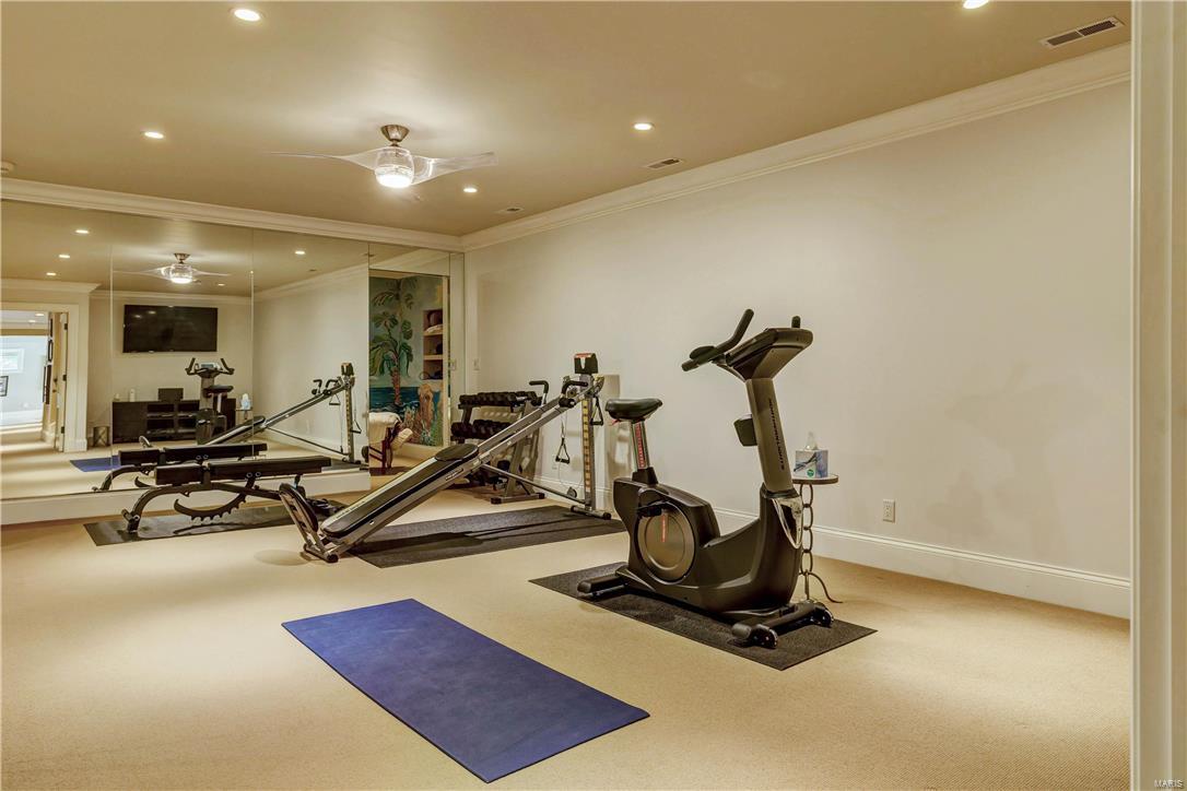 Lynnbrook - Residential