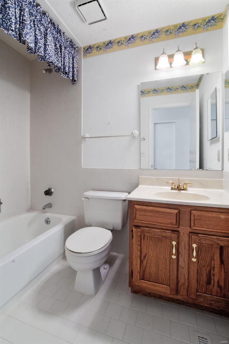 Woodlake Village Condo - Residential