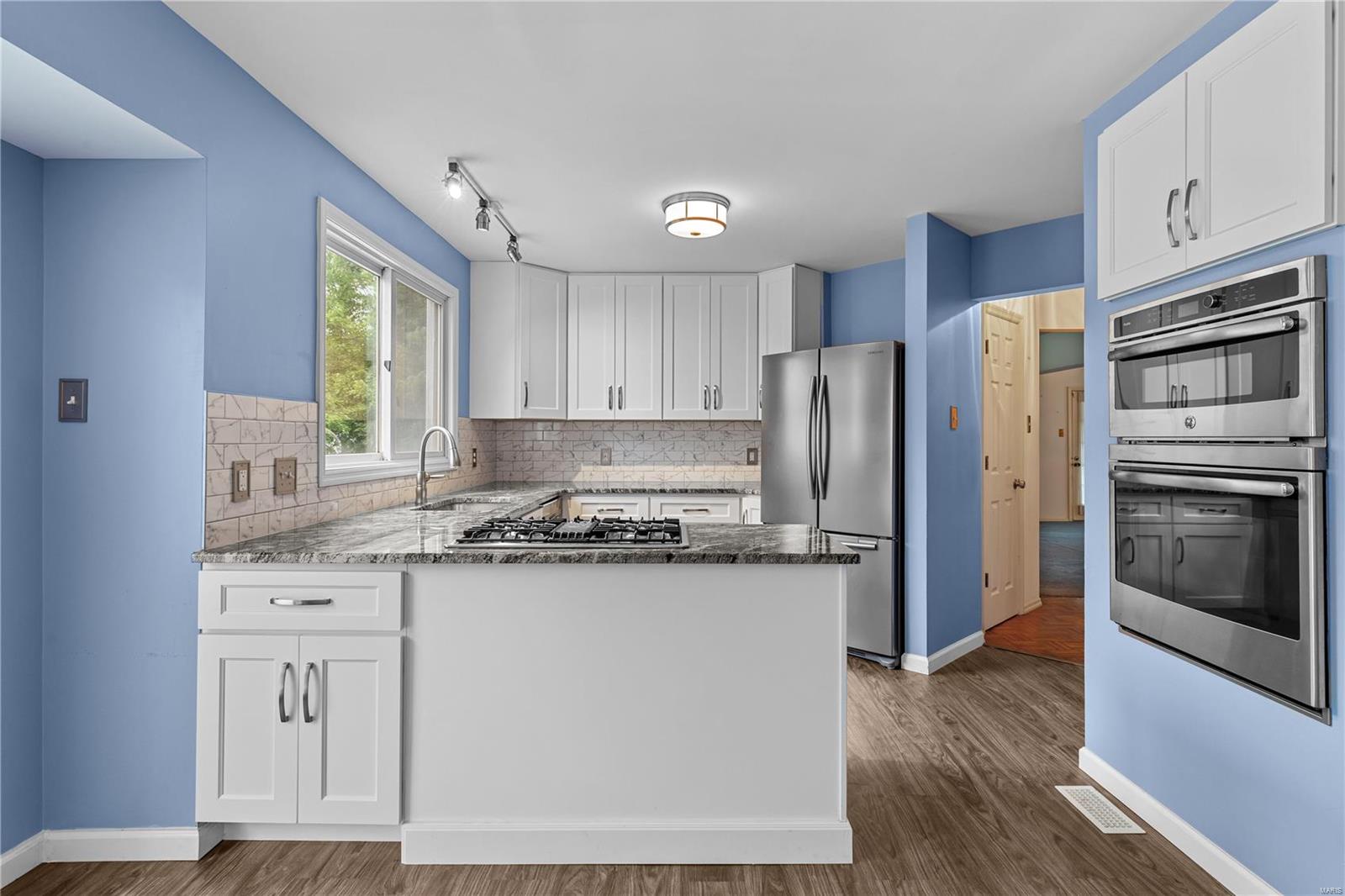 Pointe Clayton 3 - Residential