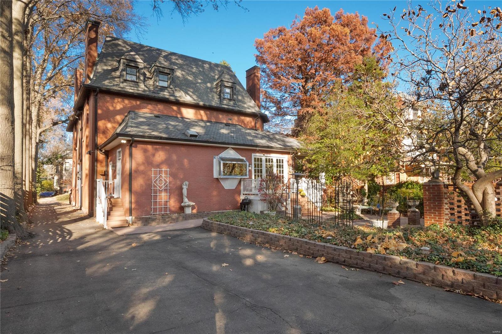 Compton Heights - Residential