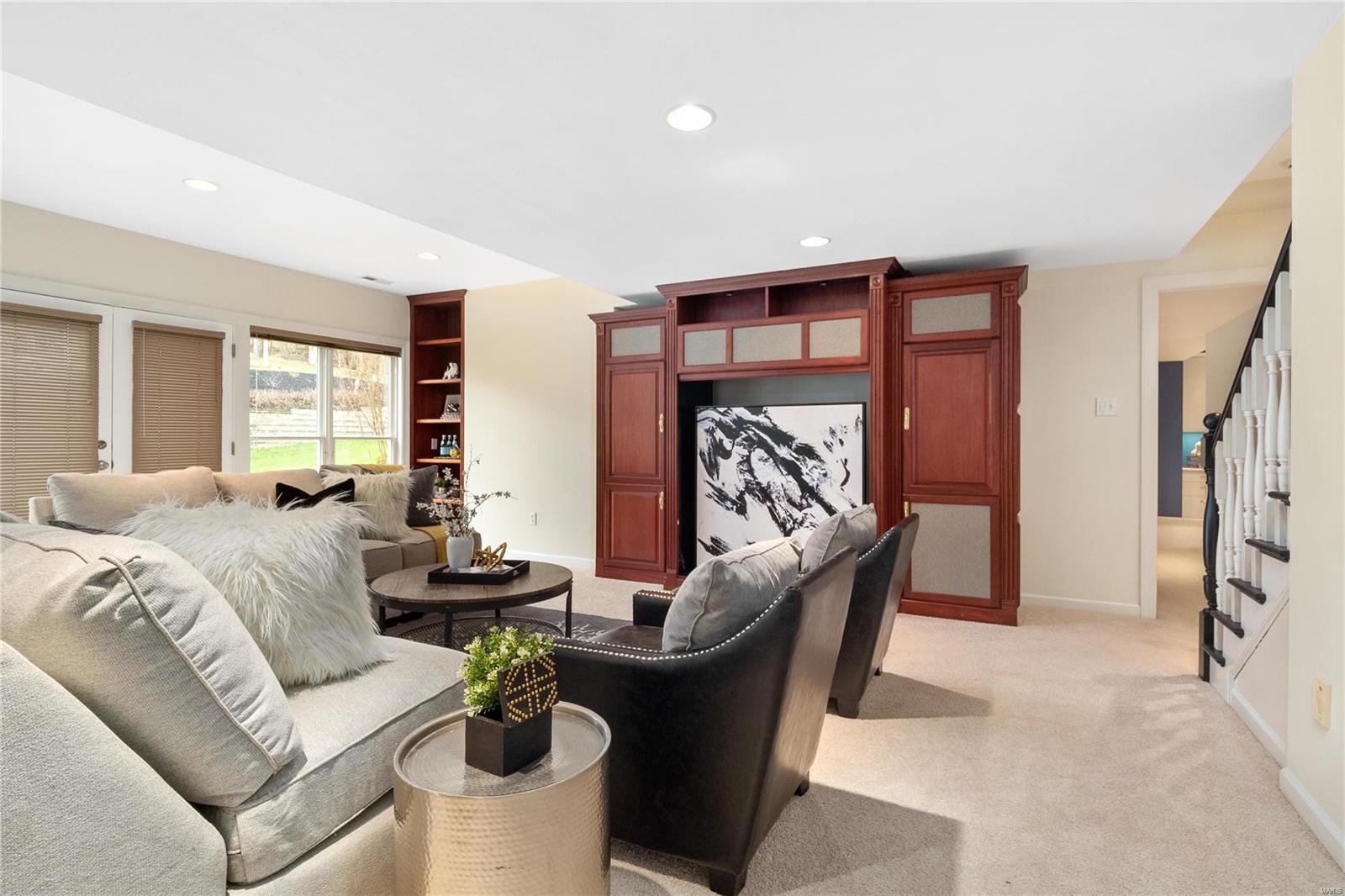 Wynfield Pointe - Residential