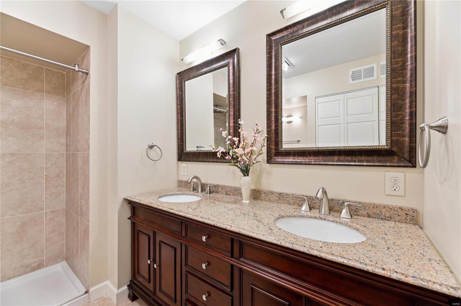 Tregaron - Residential