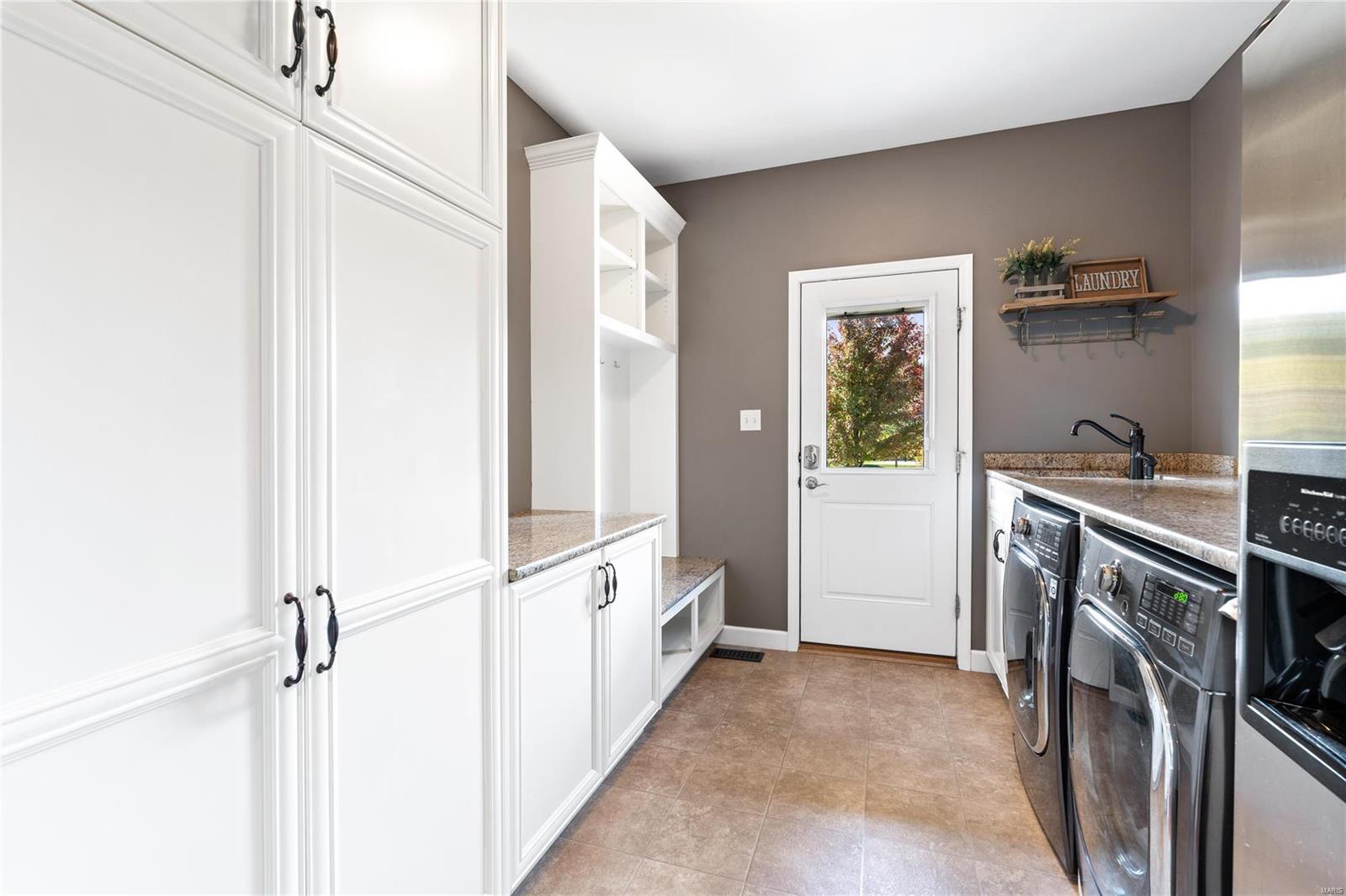 Estates At Wildhorse Canyon - Residential