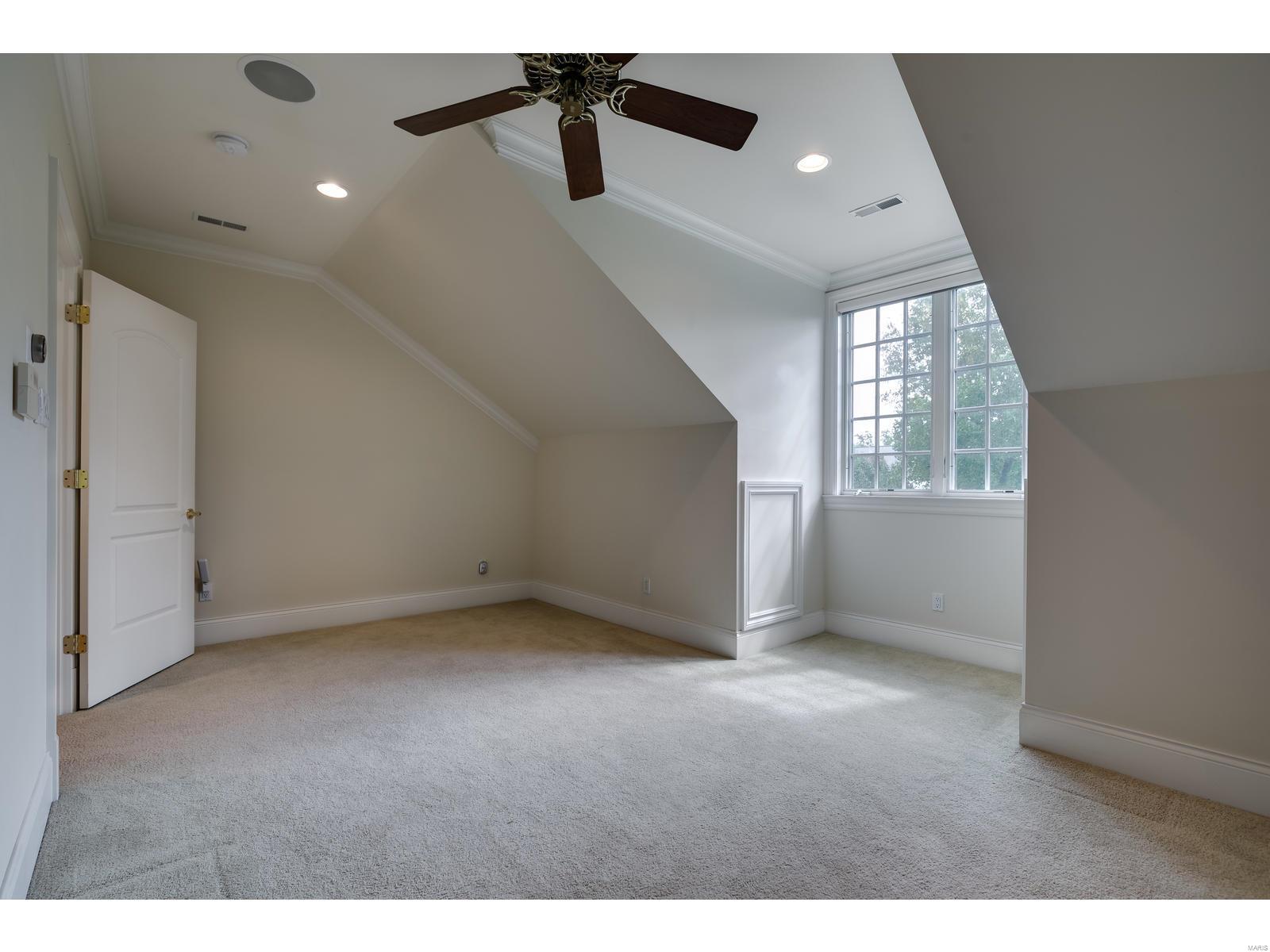 Villas Of Clayton Gardens Condo The - Residential