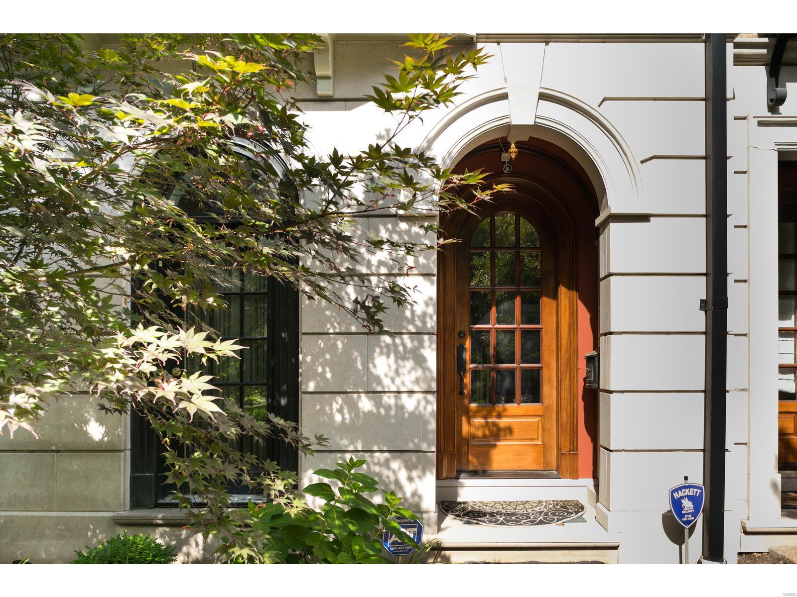 Villas Of Clayton Gardens Condo The - Residential