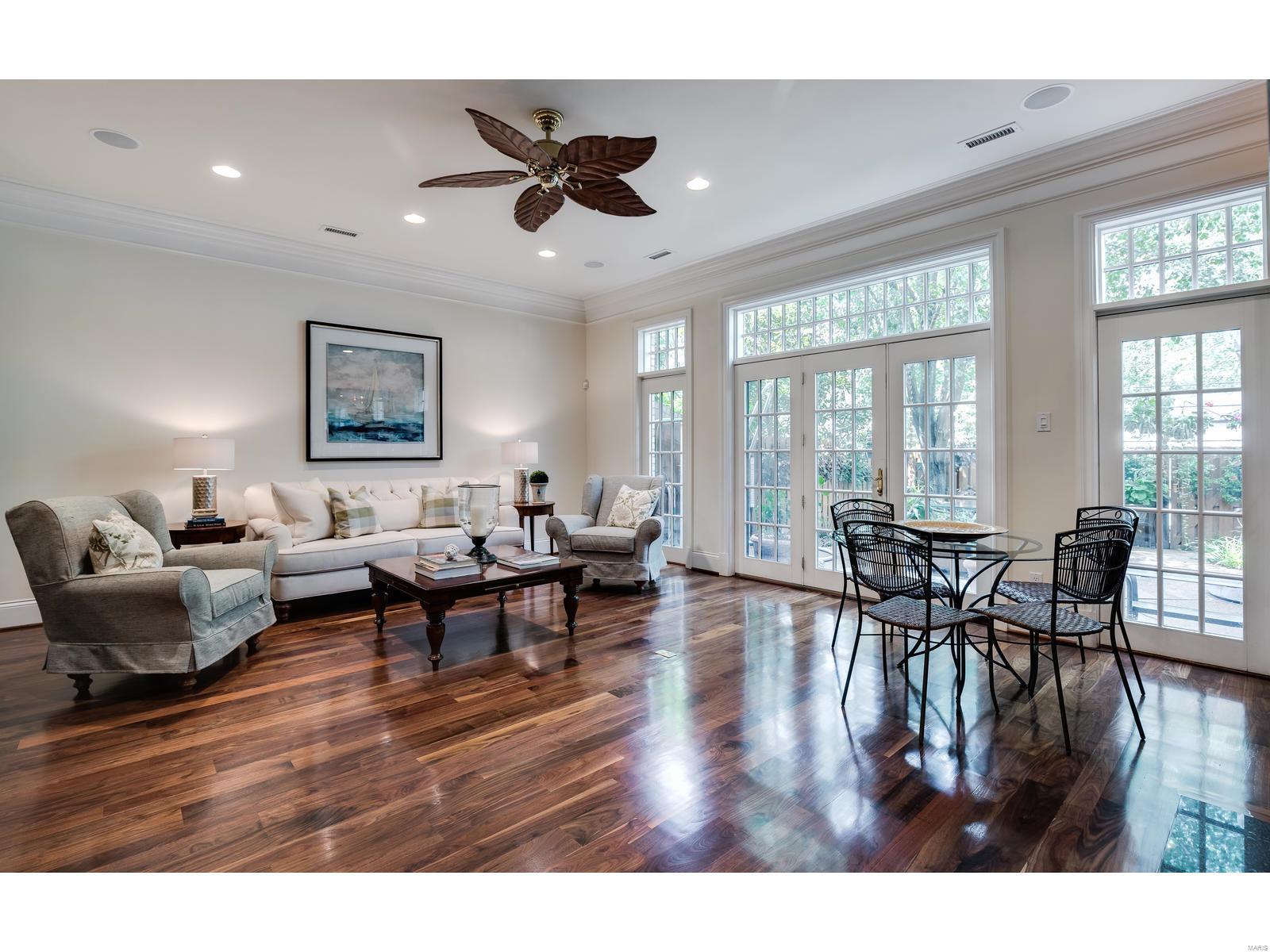 Villas Of Clayton Gardens Condo The - Residential