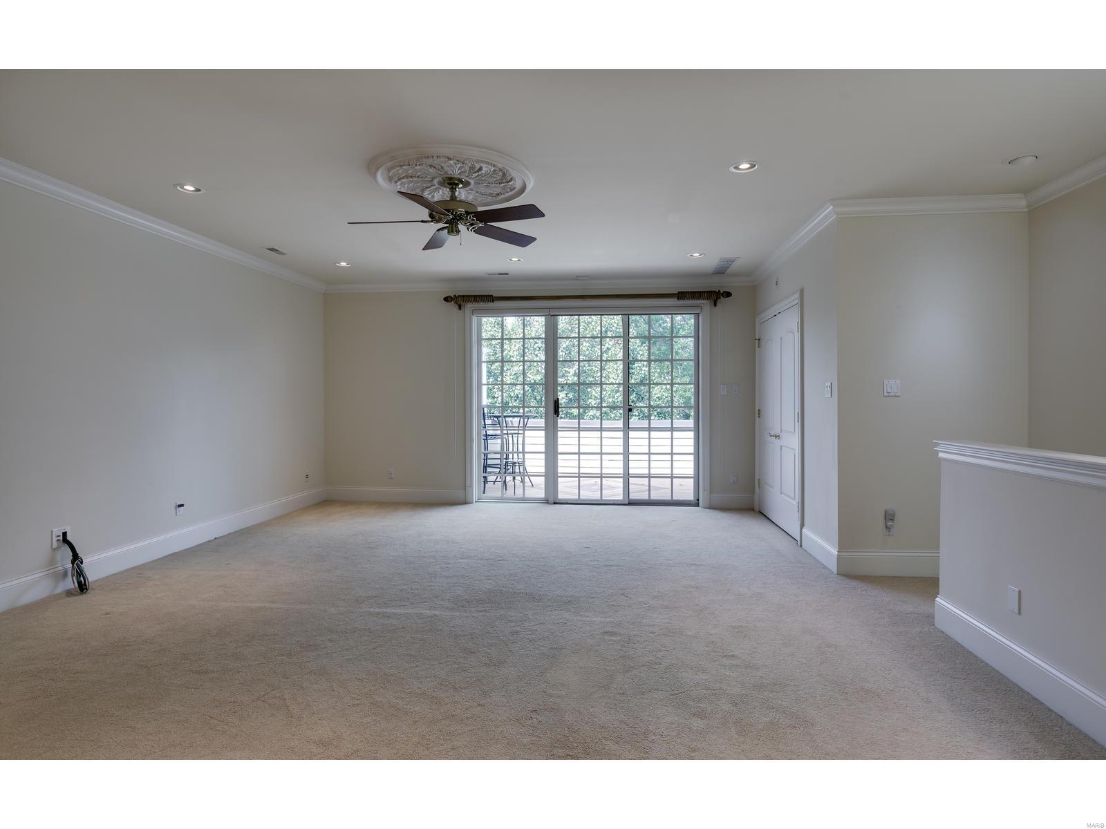 Villas Of Clayton Gardens Condo The - Residential